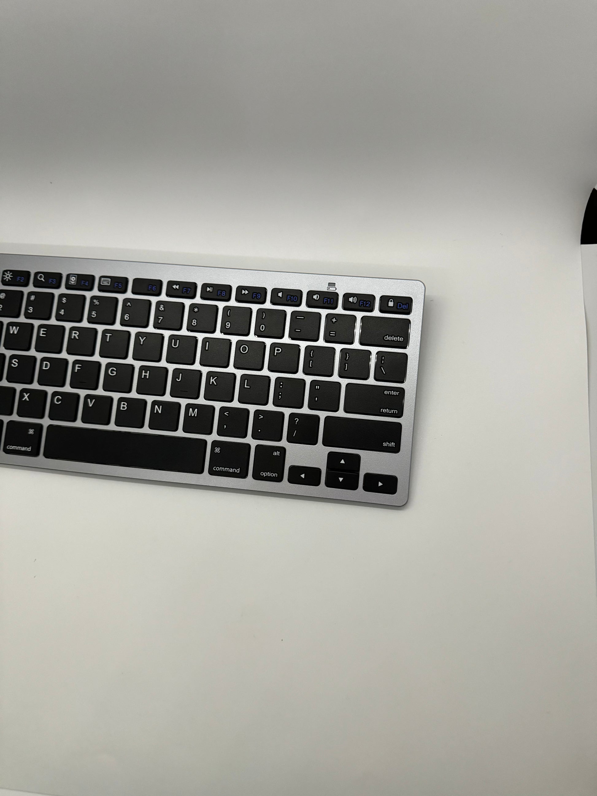 Sheffield Keyboard Super slim and lightweight portable Bluetooth Keyboard With Super Comf ...